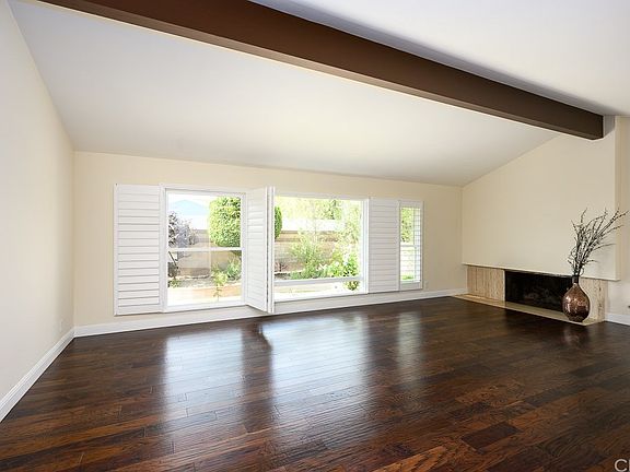3rd image of 23215 Almarosa Ave