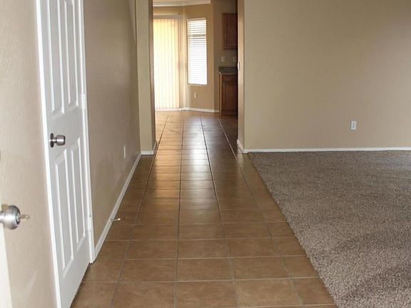 2nd image of 29280 N Yellow Bee Dr