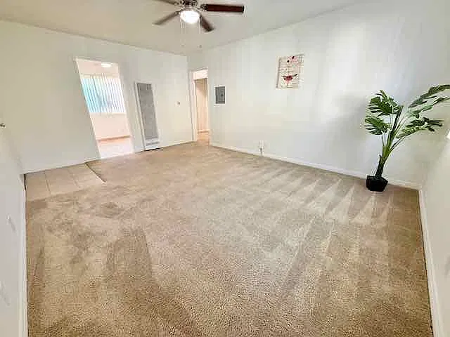 Studio, 400 sqft, $1,795 — Photo 4