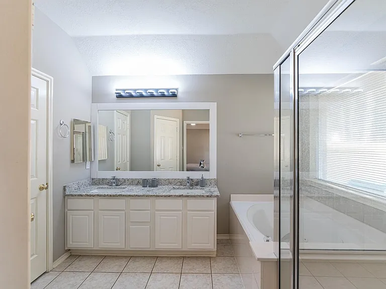 46 S Wynnoak Cir — Photo 10