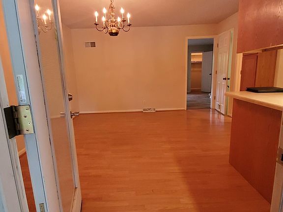 2nd image of 1305 N 76th St