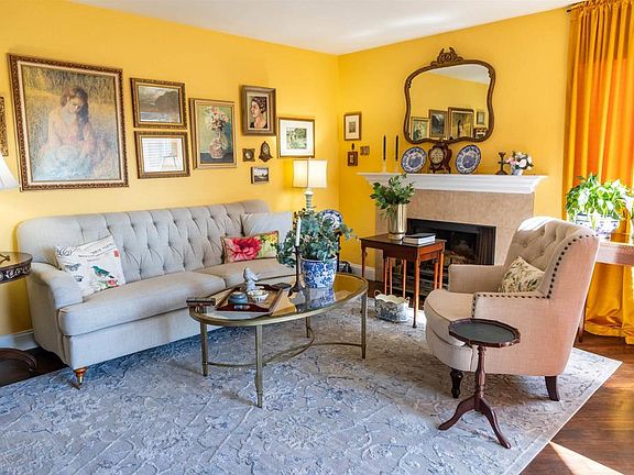 4th image of 2910 Elm Tree Ct