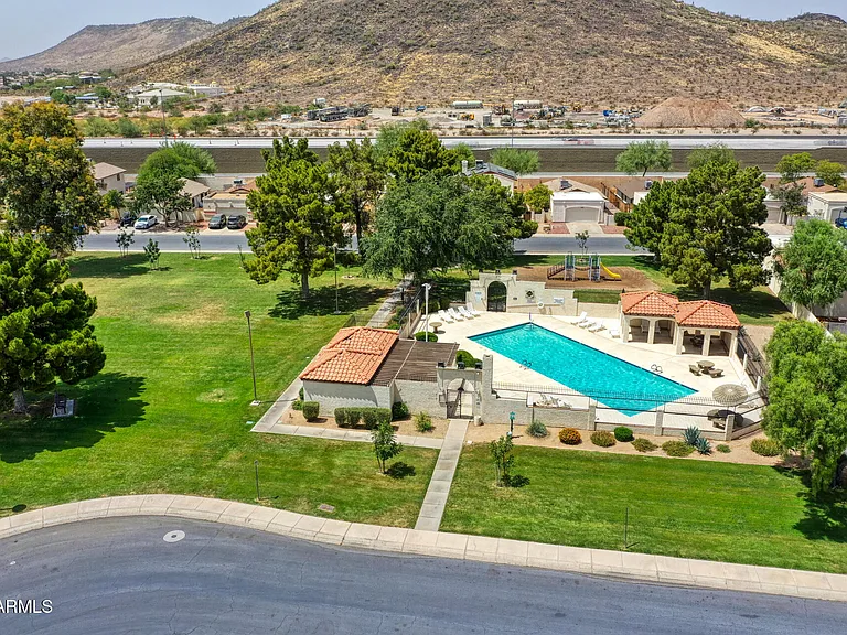 4760 W Wahalla Ln — Photo 51
