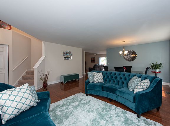 5th image of 3097 Hampshire Ln