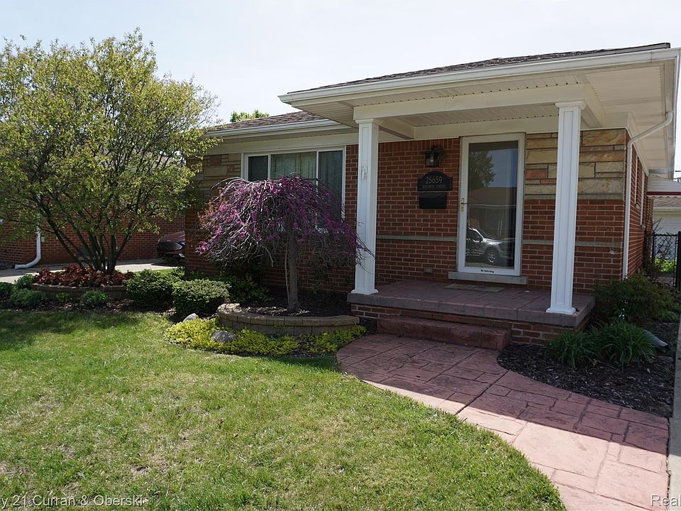 1st image of 25659 Baldwin St