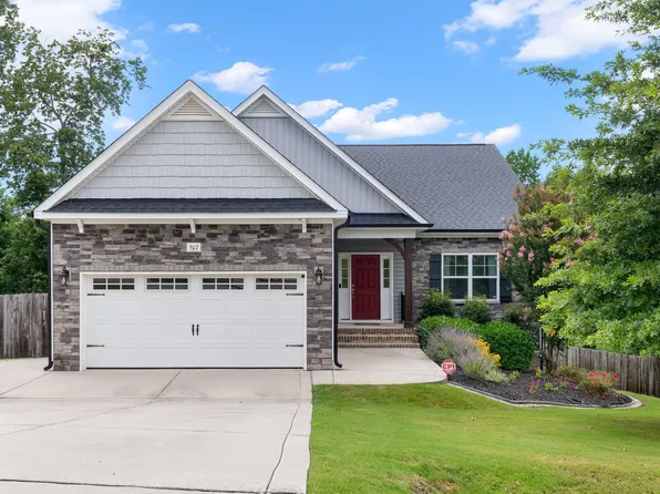 507 Whitebark Ln, Clayton, NC 27520