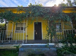 520 E Yale Ave, Dinuba, CA 93618