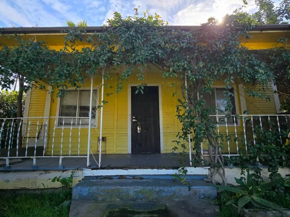 520 E Yale Ave, Dinuba, CA 93618