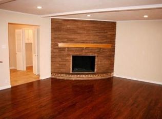 9419 Creel Creek Cir, Dallas, TX 75228