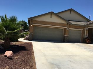 1886 Sunshine Pkwy, Palmdale, CA 93551