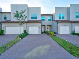 4783 Navali Dr, Lake Worth, FL 33467