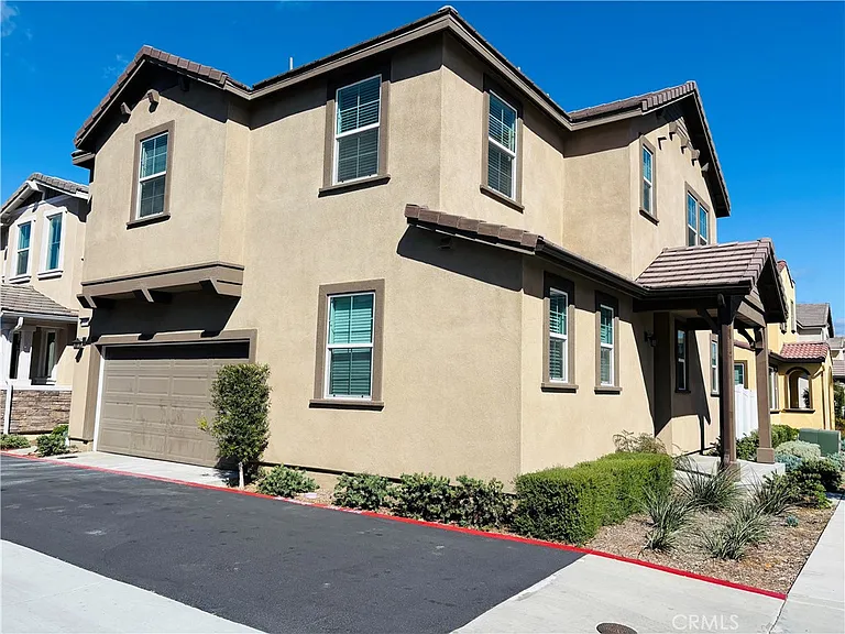 40472 Melrose Dr — Photo 2