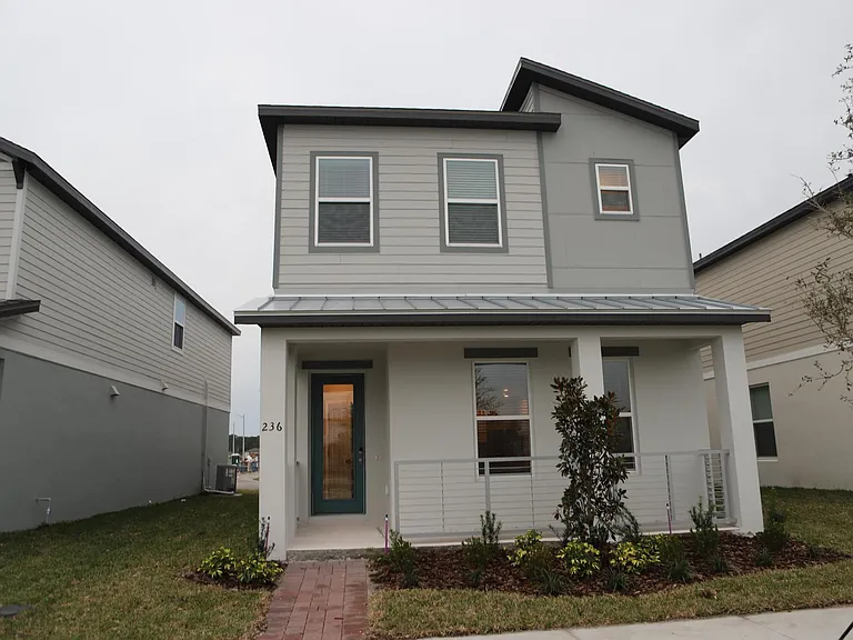 236 S Zuni Rd — Photo 1