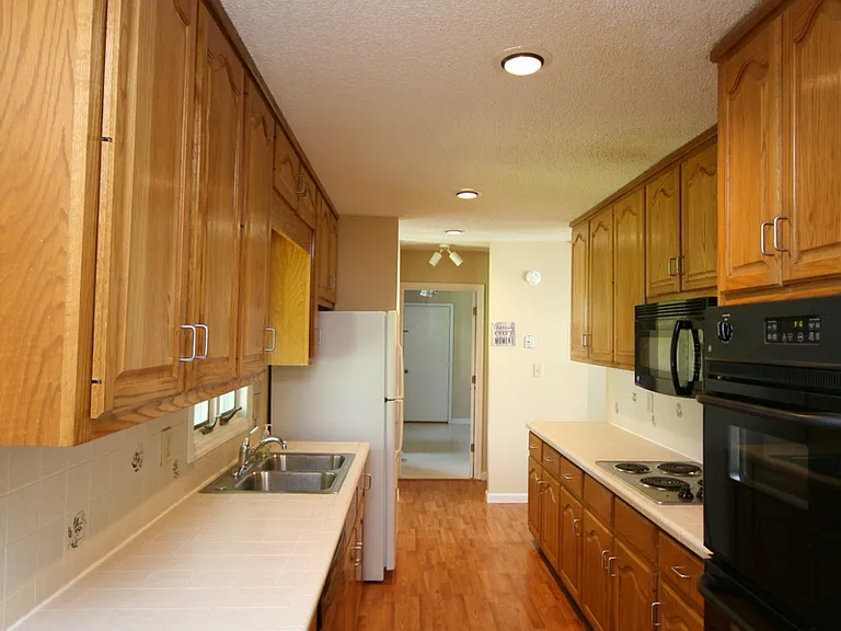 111 Heatherwood Dr — Photo 10
