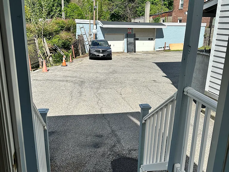 127 Mill St — Photo 8