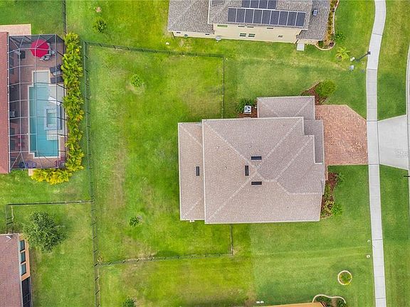 4th image of 4088 Longbow Dr