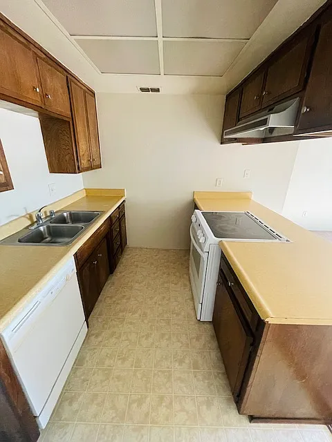 2 bed, 2668 sqft, $1,650 — Photo 2