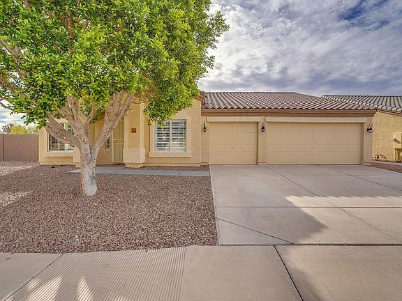 4th image of 10517 E Emerald Cir