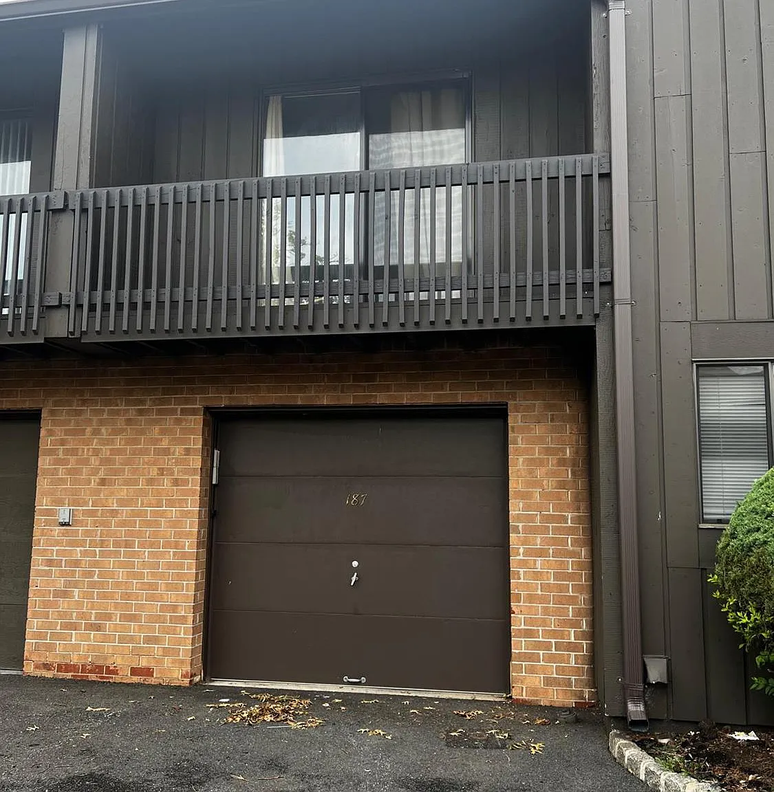 2 bed, 2.5 bath, 1604 sqft, $3,100 — Photo 2