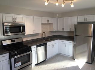 5240 N Reserve Ave UNIT 1W, Chicago, IL 60656