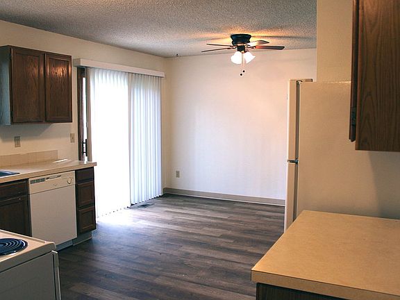 4th image of 2407 Sunstone Dr
