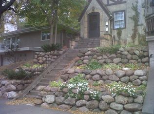 1007 Kenwood Pkwy #2, Minneapolis, MN 55403