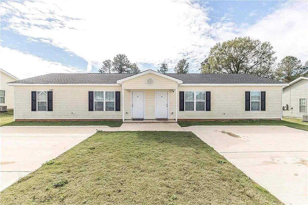 137 Ronald Pride Blvd - B - C — Photo 1