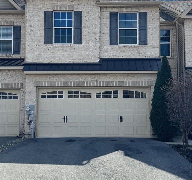 1st image of 1477 Tarpan Ln