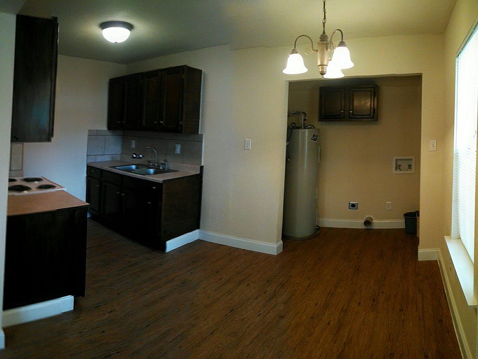 1st image of 914 Green St