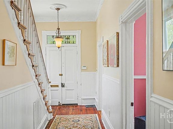 3rd image of 1007 Lincoln Street
