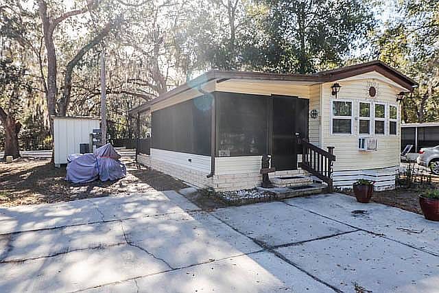 1st image of 40840 176th Cres #25-176