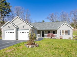 5 Lakeview Dr, Shirley, MA 01464