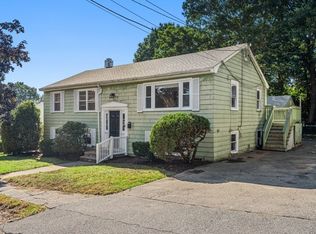 16 Blueview Rd, West Roxbury, MA 02132