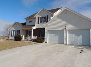 27945 282nd St, Maryville, MO 64468