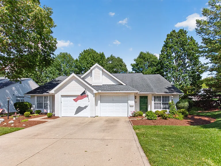 11309 Lake Meadow Ln — Photo 47