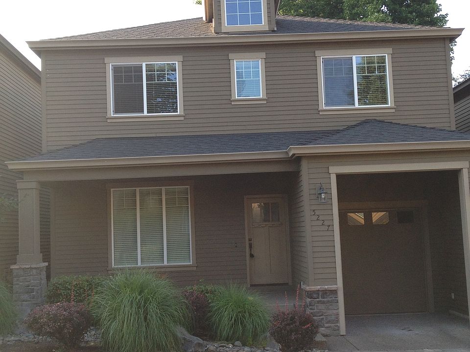 5227 SE Bandon Lane