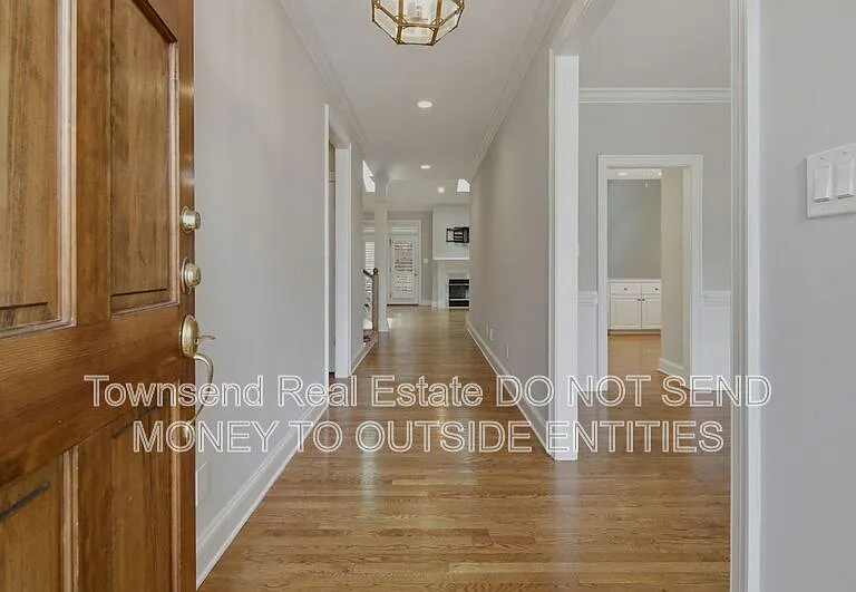 200 Litchfield Pl — Photo 5