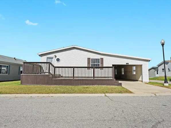 8175 Eaton Dr, Northville, MI 48167