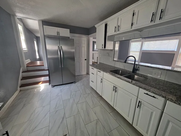 3701 Indiana Ave — Photo 7