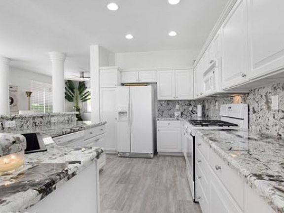 2nd image of 808 Dana Hills Ct Unit 104