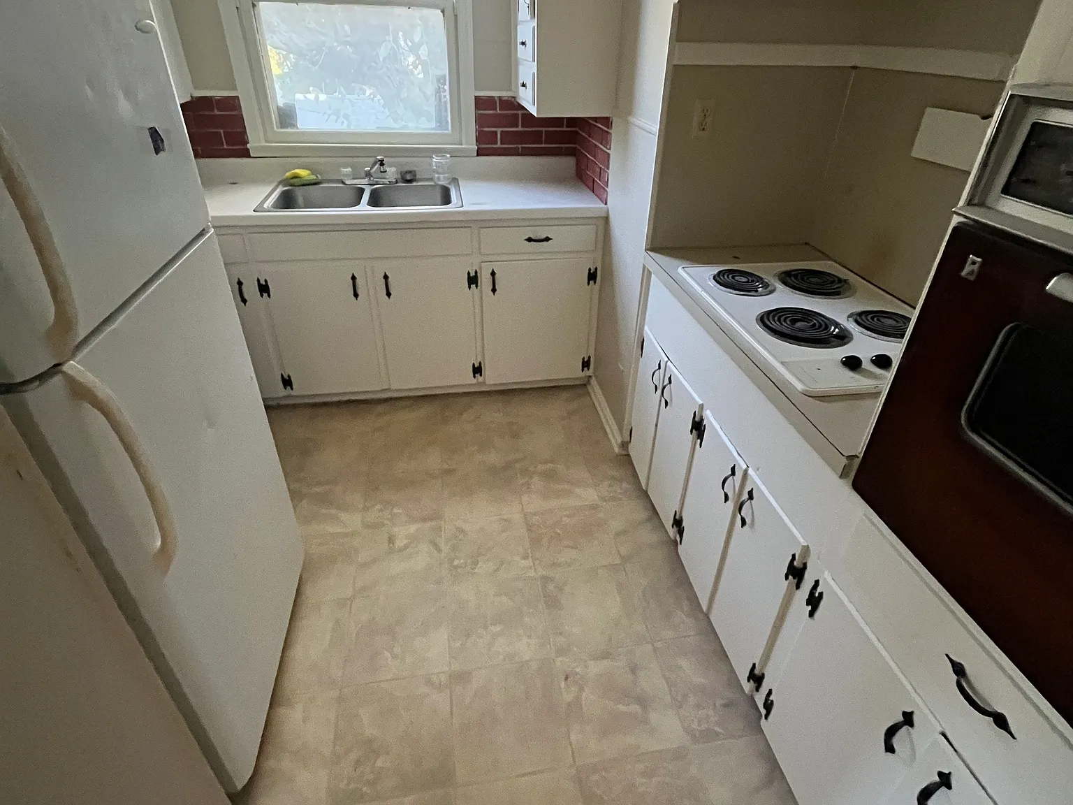 2 bed, 755 sqft, $875 — Photo 4