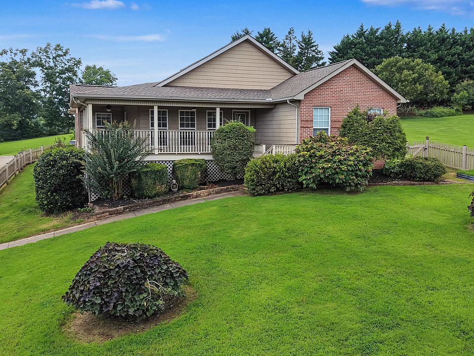 1st image of 5844 Hutton Ridge Rd
