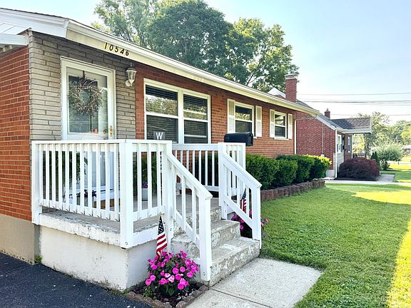 3rd image of 10546 Thornview Dr