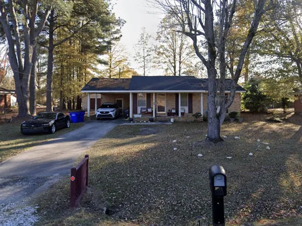 109 Hartley Dr, Smithfield, NC 27577