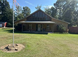 913 Pine Burr Rd, Columbia, MS 39429