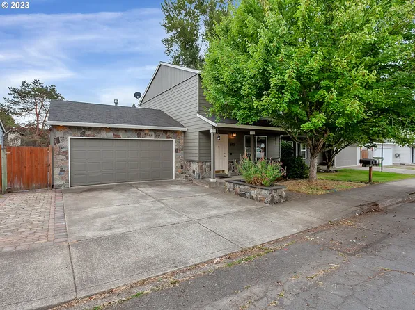 602 Sheridan St, Newberg, OR 97132