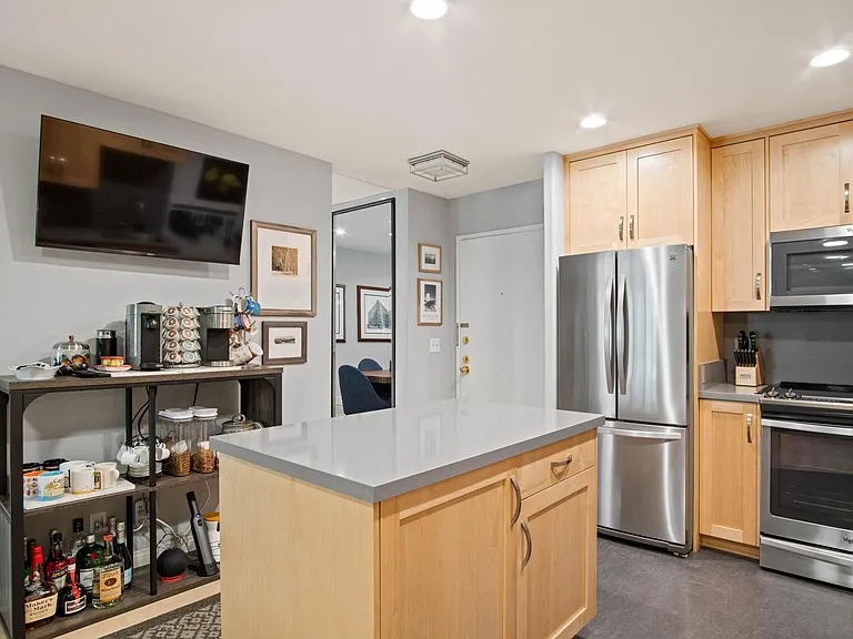 11645 Montana Ave #228 — Photo 3