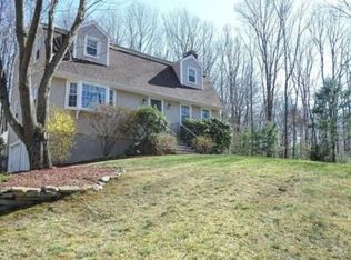 56 Dodge Rd, Sutton, MA 01590