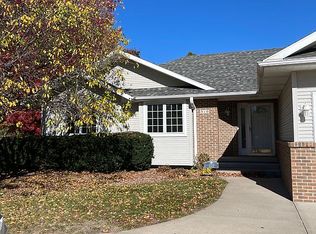 310 Tahoe Dr, Kearney, NE 68847