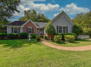 2073 Tice Dr, Culleoka, TN 38451